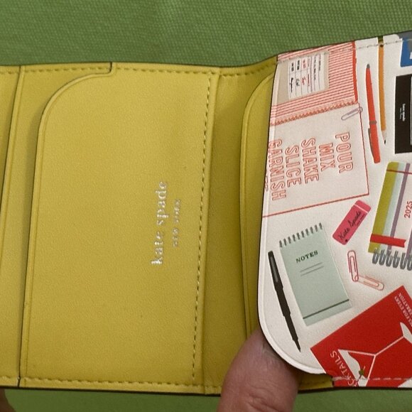 KATE SPADE PAGE TURNER CARD CASE TRIFOLD WALLET:NWT CREAM/MULTI - Picture 8 of 13
